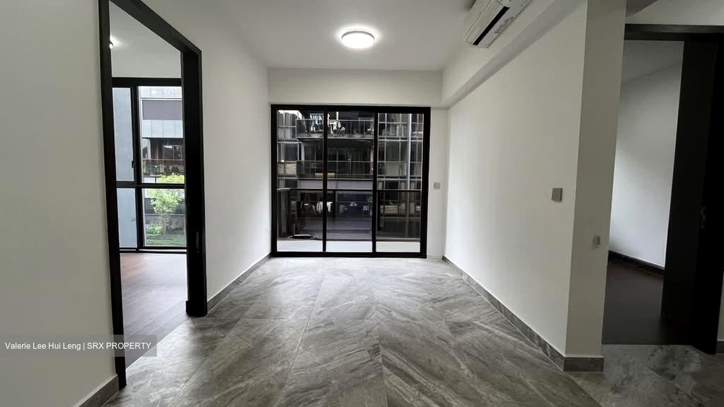 The Commodore (D27), Condominium #561010491